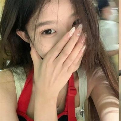 女孩，四绎